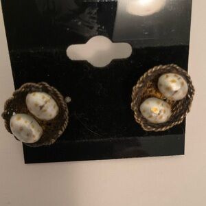 Vintage hand made gold tone nest earrings with eggs 1950s